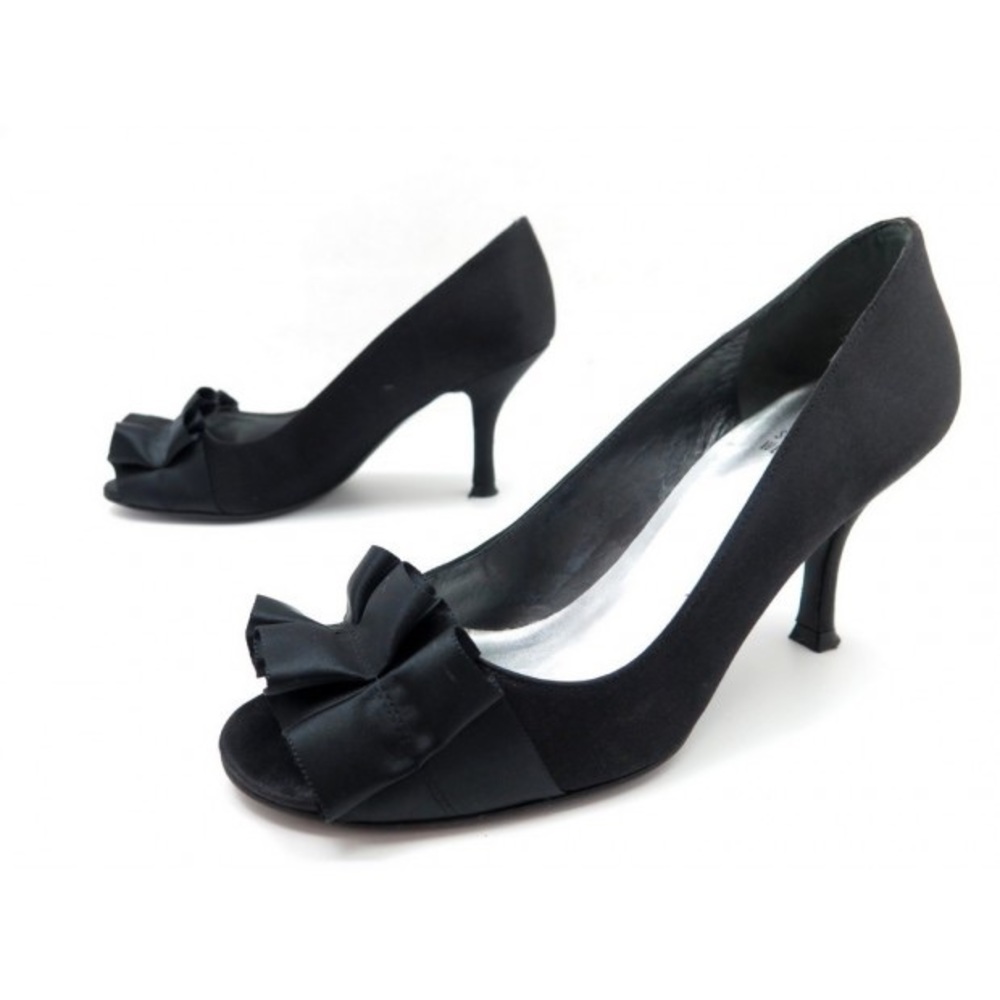 STUART WEITZMAN GIGIRITZ RUFFLE PEEP TOE PUMPS SZ 6.5 M
